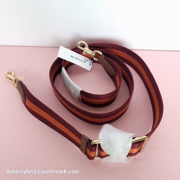 COACH Strap in Webbing Fabric with Dog-Leash Clip- Wine multi⭐ - Picture 6 of 14